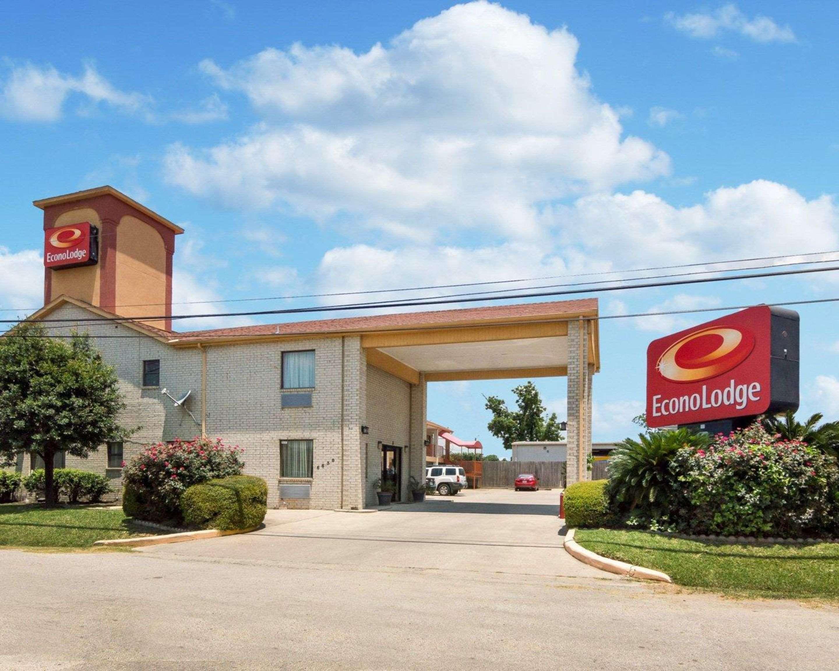 Econo Lodge Houston Brookhollow Extérieur photo