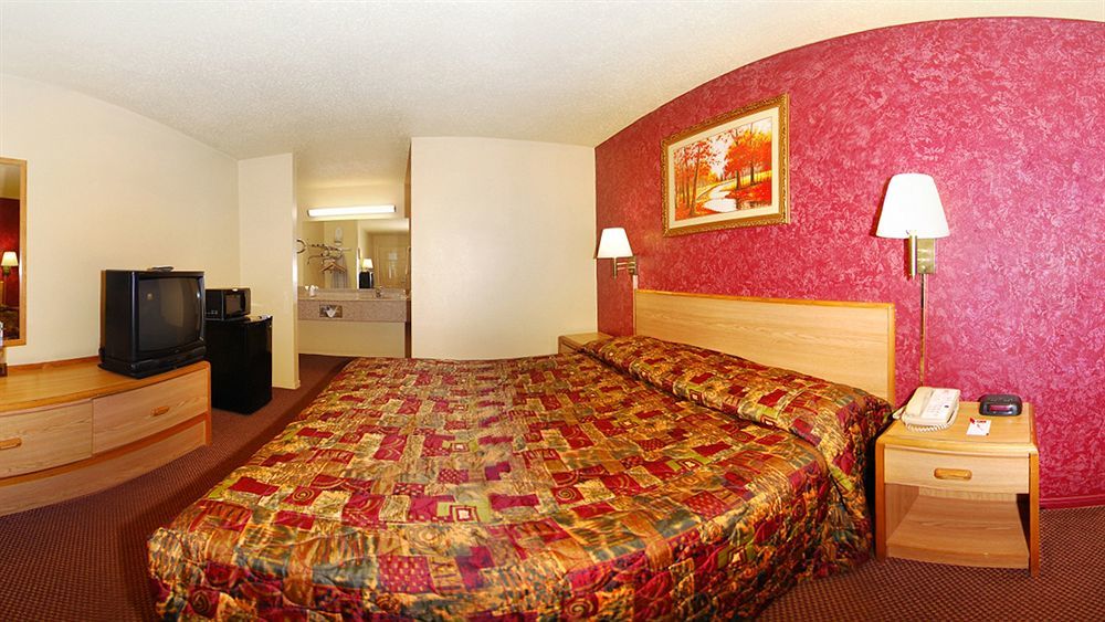 Econo Lodge Houston Brookhollow Extérieur photo